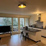 Chambre en colocation dans un appartement de haut standing au coeur de Genève - Quartier Champel