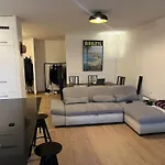 Chambre en colocation dans un appartement de haut standing au coeur de Genève - Quartier Champel